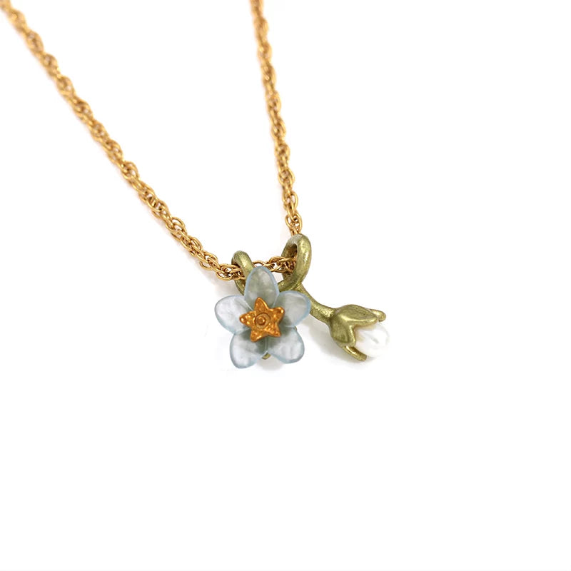 Bearcreekcreative Floral Charm Pendant Necklace