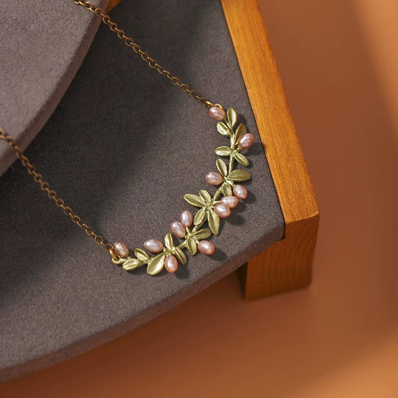 Bearcreekcreative Botanical Berry Branch Necklace