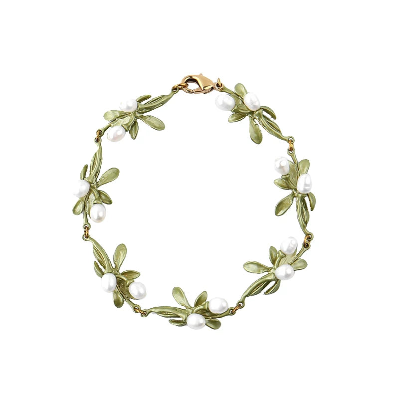 Bearcreekcreative Botanical Vine Leaf Bracelet