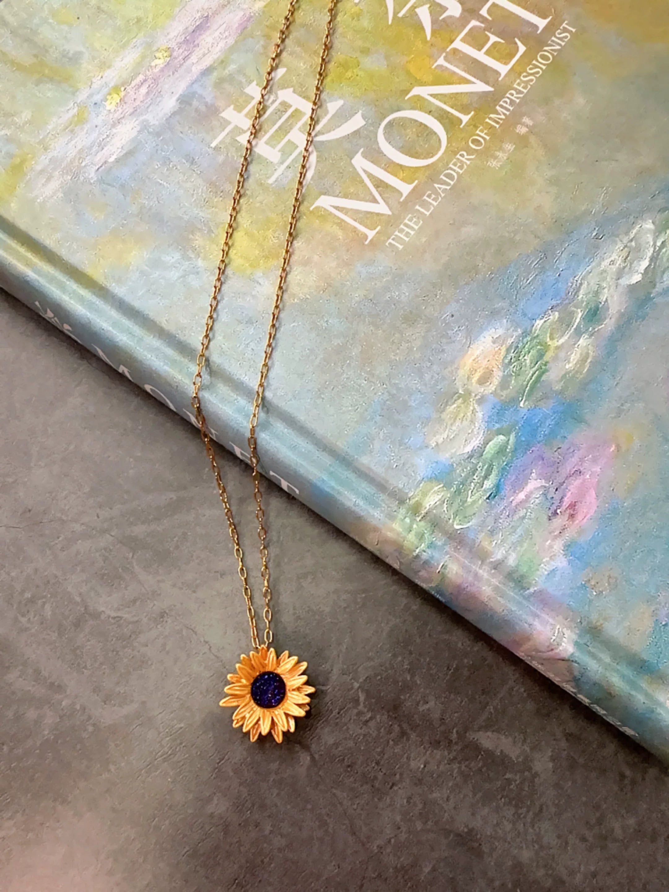 Bearcreekcreative Sunflower Pendant Necklace with Dark Center