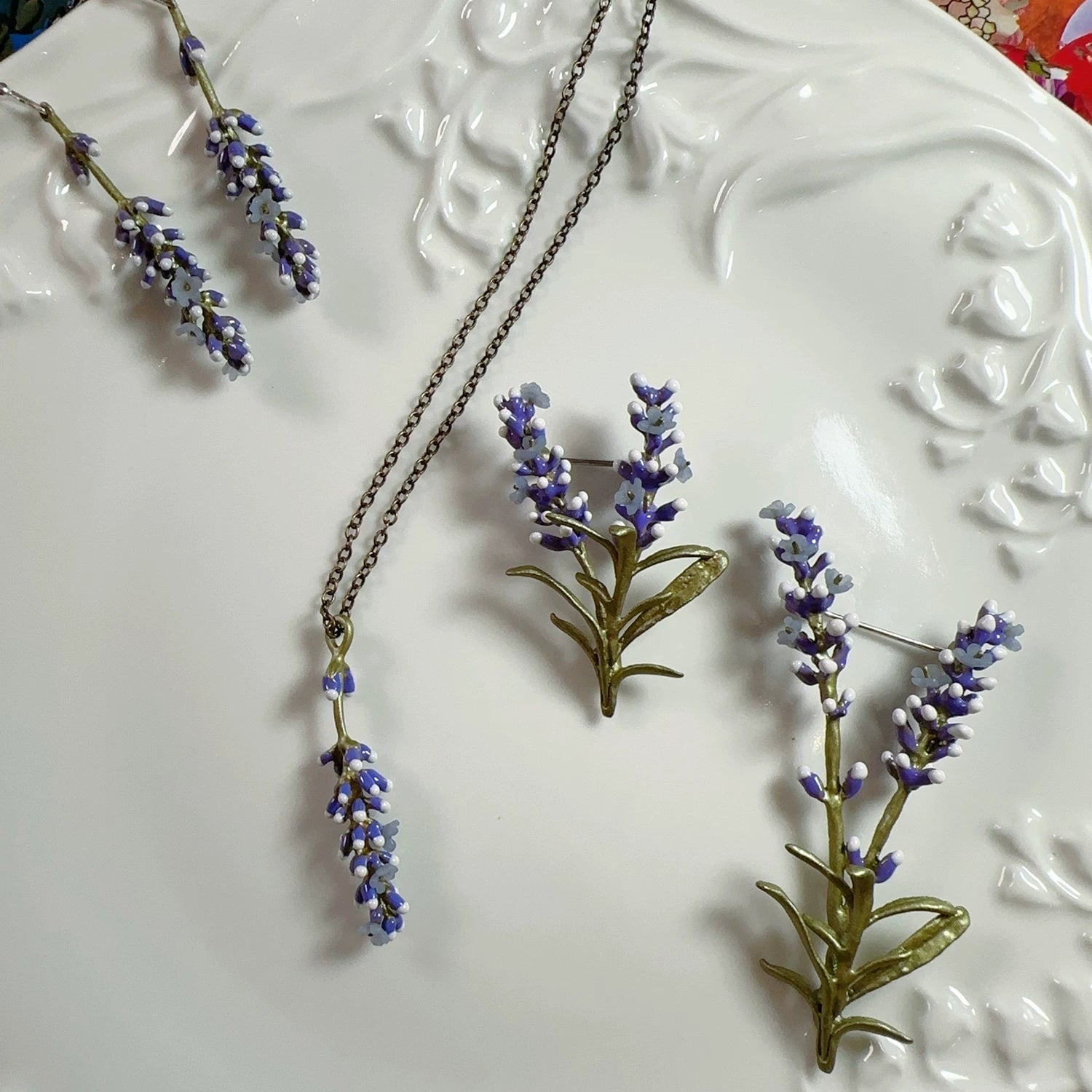 Bearcreekcreative Lavender Botanical Floral Pin